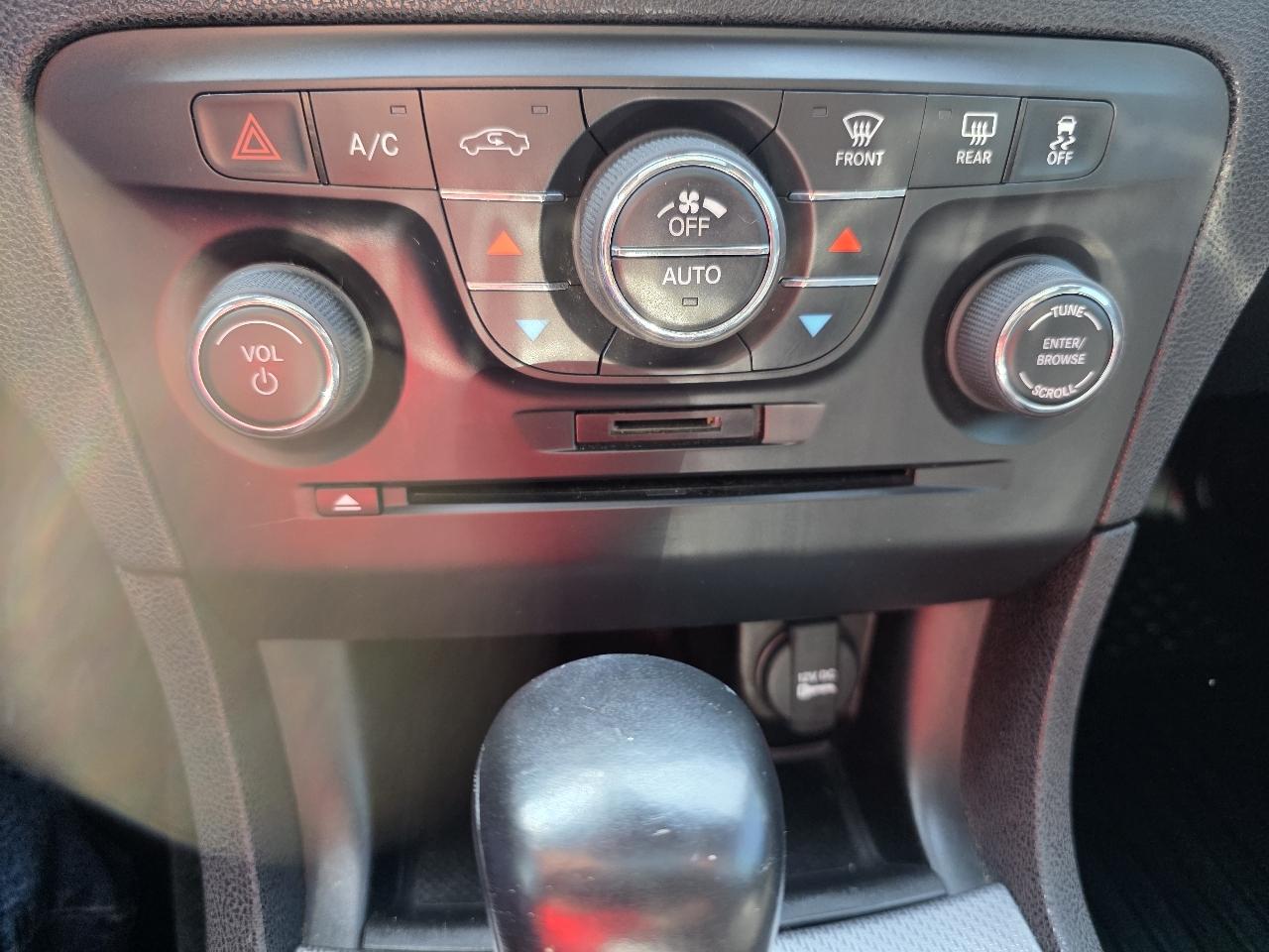 Dodge Charger R/T 2011