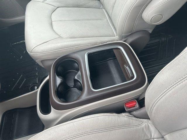 Chrysler Pacifica Touring-L 2021