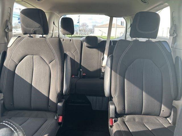 Chrysler Voyager LX 2023