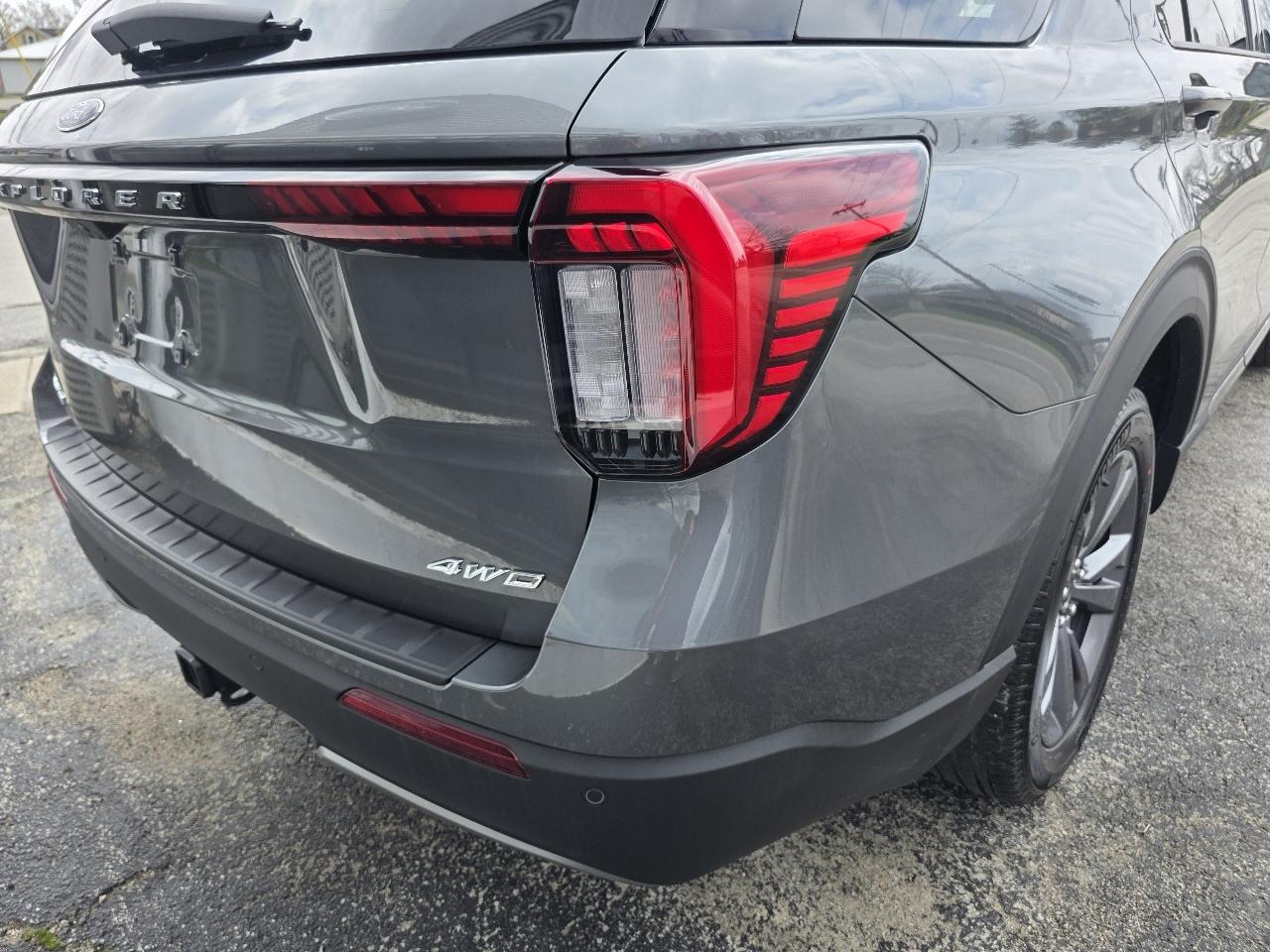 Ford Explorer Active 4WD 2026