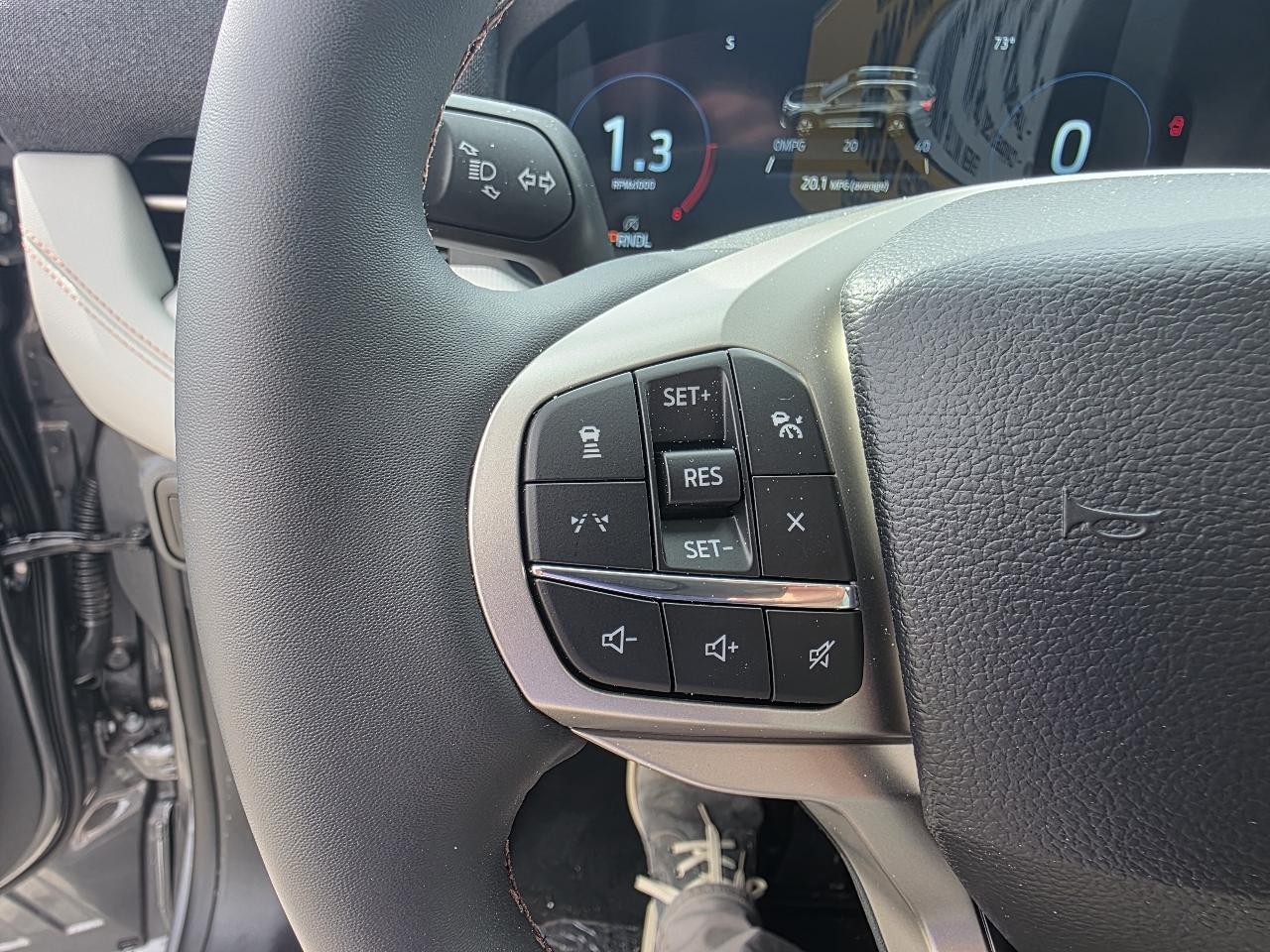 Ford Explorer Active 4WD 2026