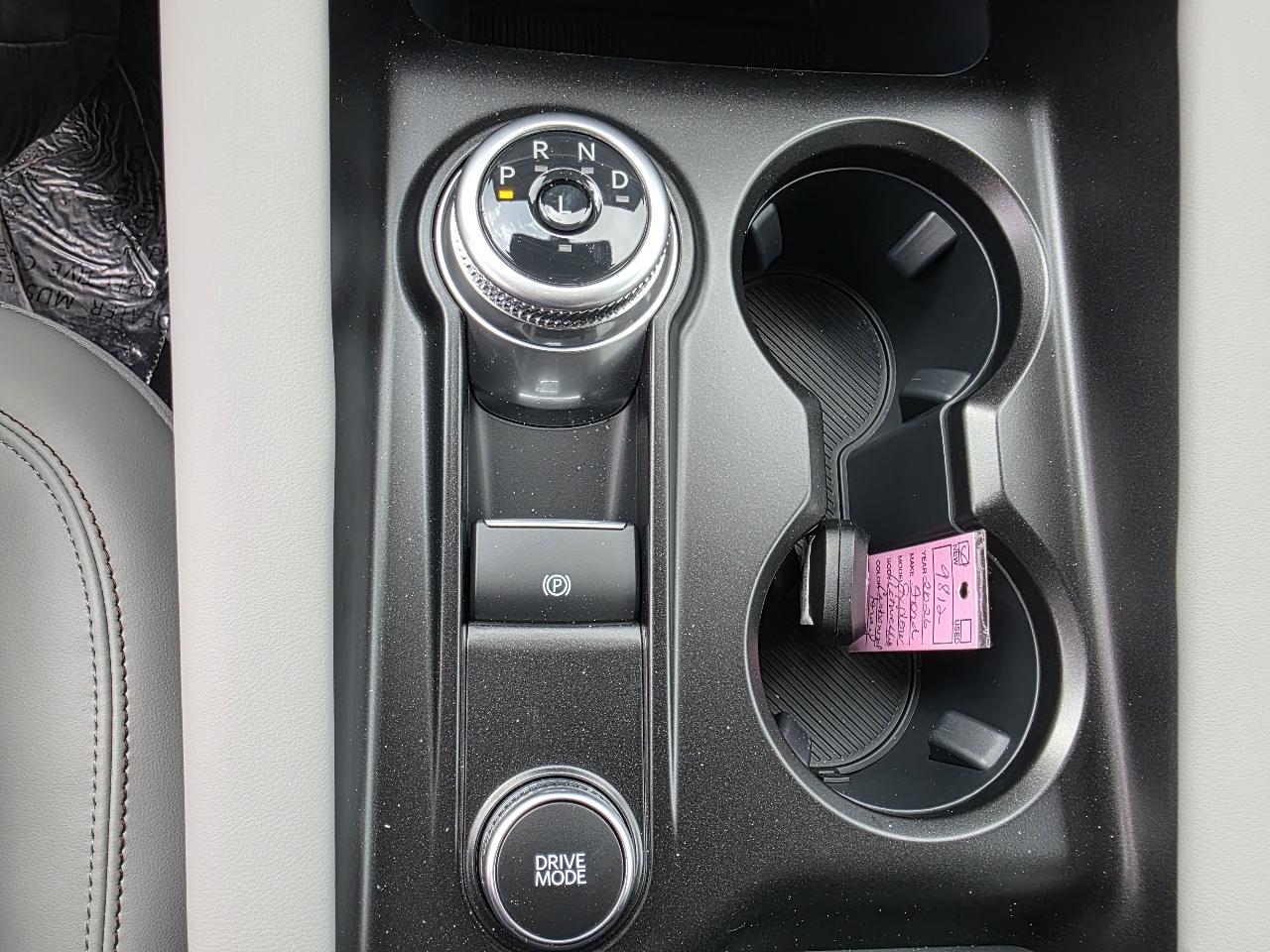 Ford Explorer Active 4WD 2026