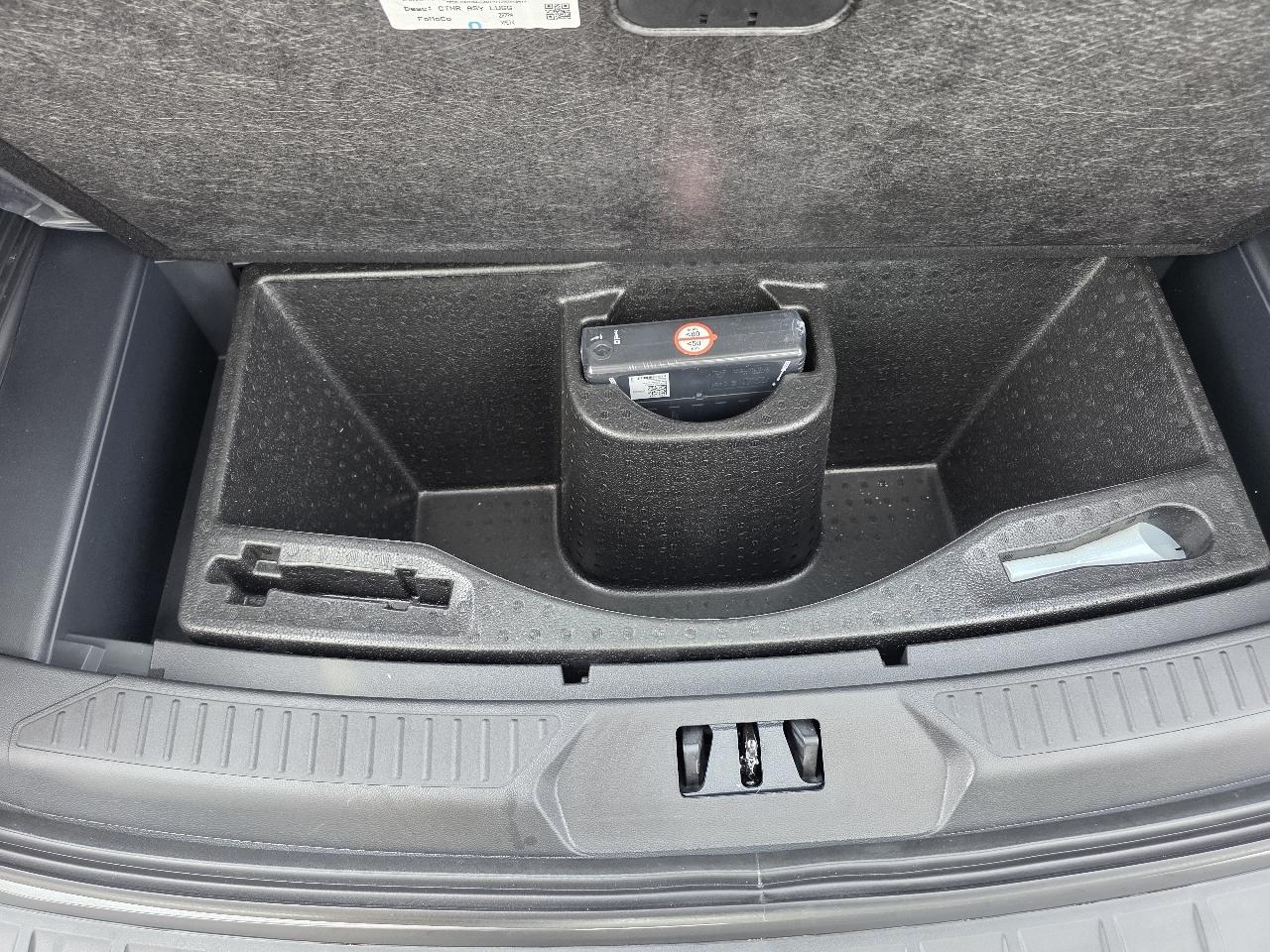 Ford Explorer Active 4WD 2026