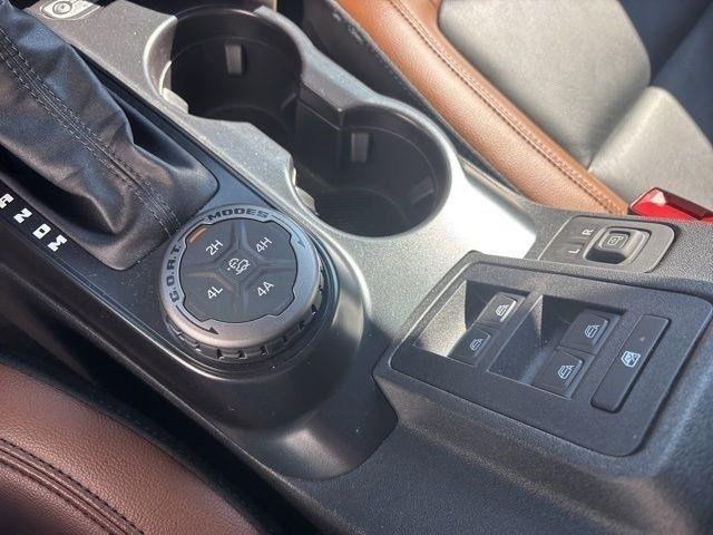 Ford Bronco Outer Banks 4-Door 2024