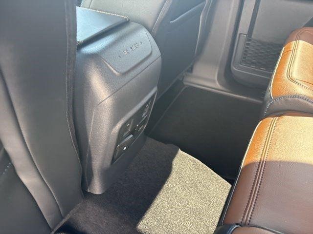 Ford Bronco Outer Banks 4-Door 2024