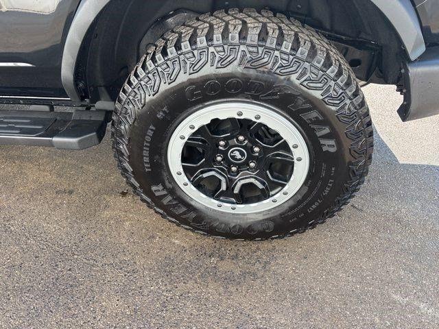 Ford Bronco Outer Banks 4-Door 2024