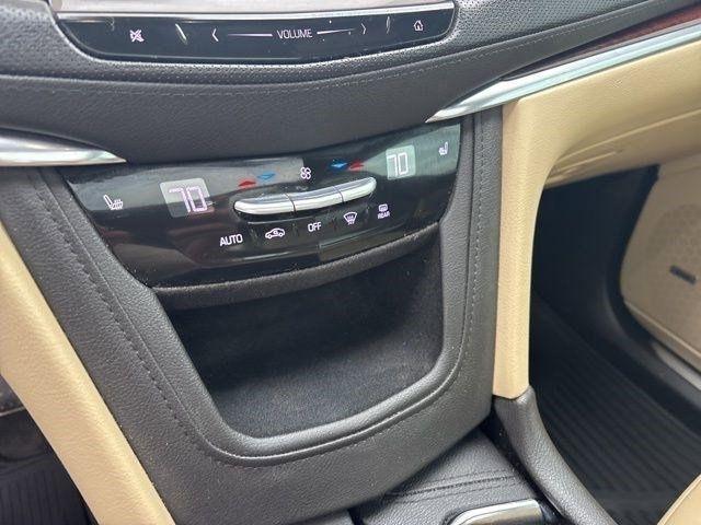 Cadillac XT5 Luxury AWD 2019