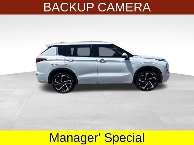 Mitsubishi Outlander SEL 4WD 2023