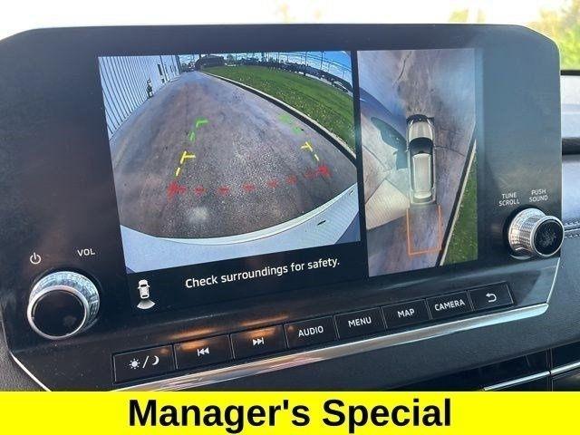 Mitsubishi Outlander SEL 4WD 2023