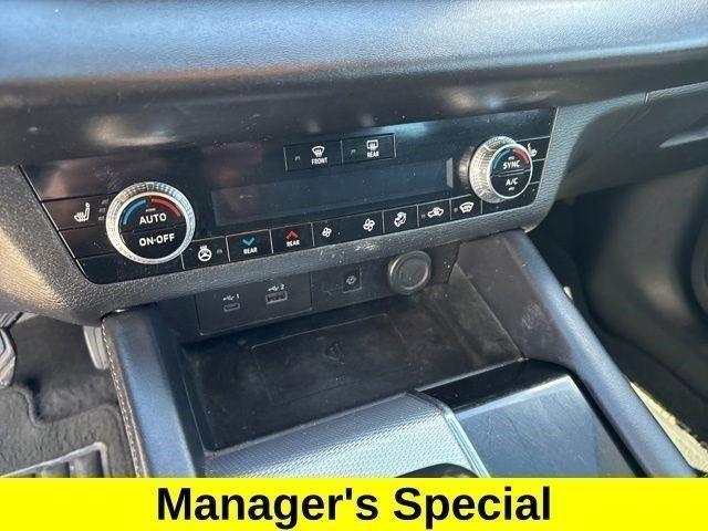 Mitsubishi Outlander SEL 4WD 2023