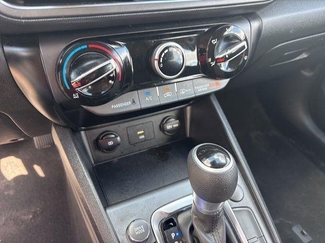 Hyundai Kona SE 2022