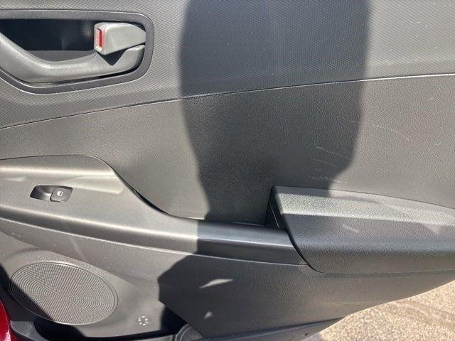 Hyundai Kona SE 2022