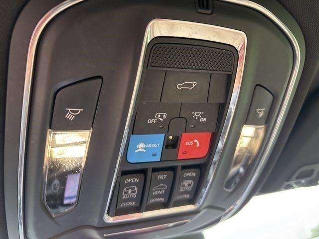 Jeep Grand Cherokee Limited 4WD 2023