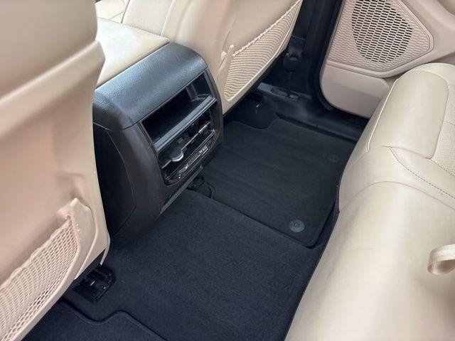 Jeep Grand Cherokee Limited 4WD 2023