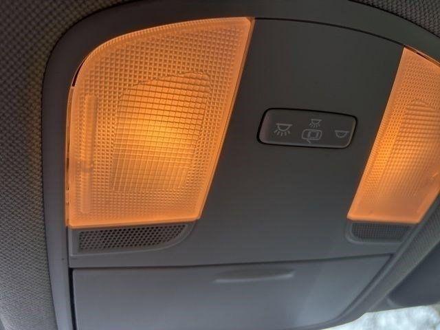 Hyundai Elantra Limited 2020