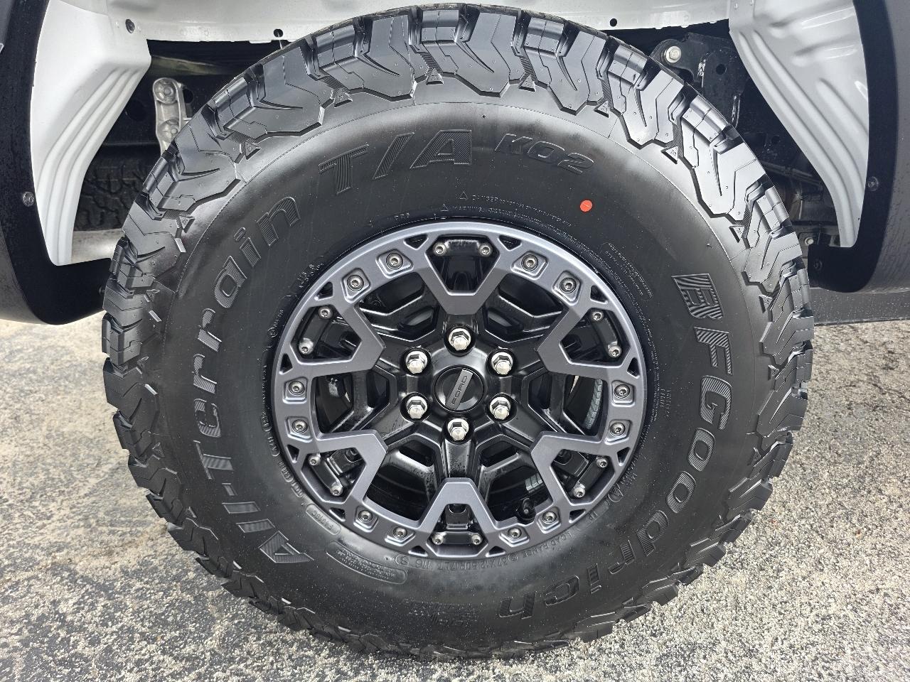 Ford F-150 Raptor 4WD SuperCrew 5.5' Box 2026