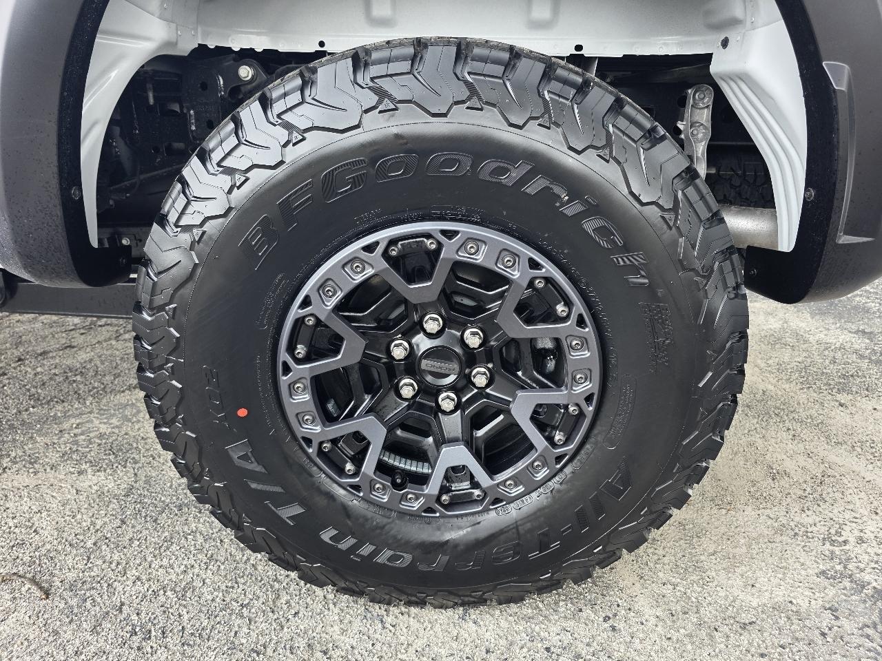 Ford F-150 Raptor 4WD SuperCrew 5.5' Box 2026