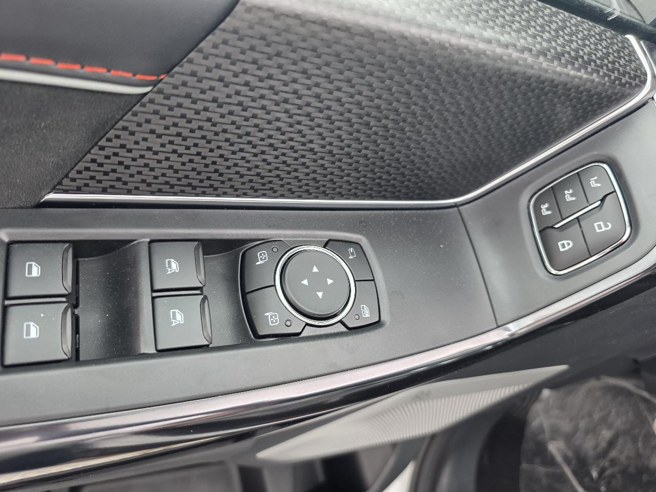 Ford F-150 Raptor 4WD SuperCrew 5.5' Box 2026