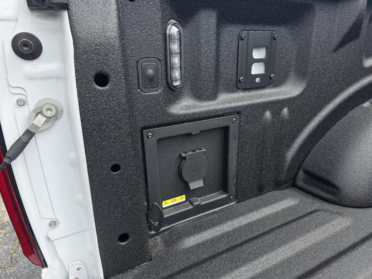 Ford F-150 Raptor 4WD SuperCrew 5.5' Box 2026