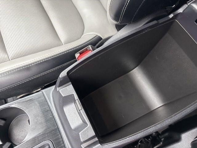 Ford Escape Platinum Hybrid AWD 2023