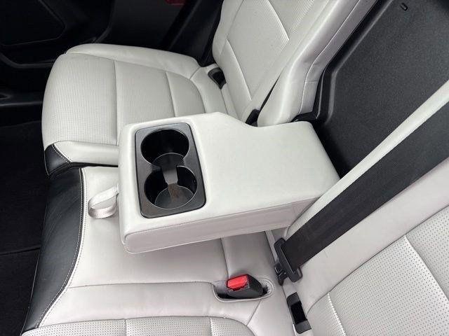 Ford Escape Platinum Hybrid AWD 2023