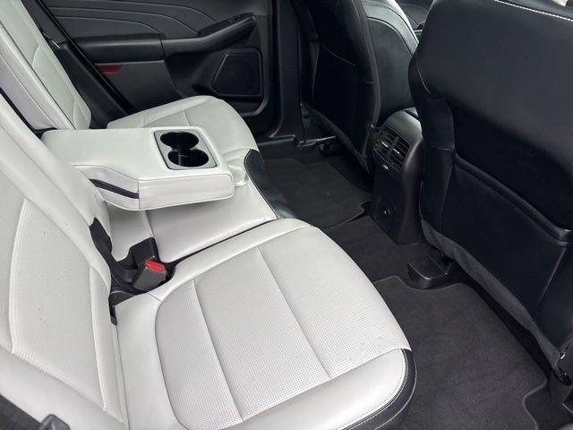 Ford Escape Platinum Hybrid AWD 2023