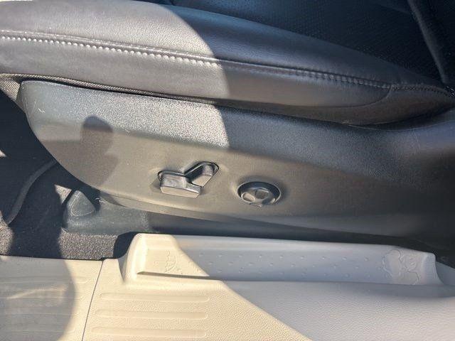 Chrysler Pacifica Touring L 2024