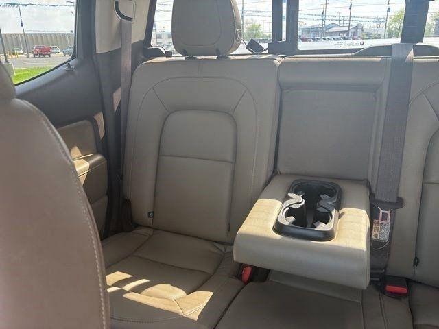 GMC Canyon SLT Crew Cab 4WD Short Box 2020