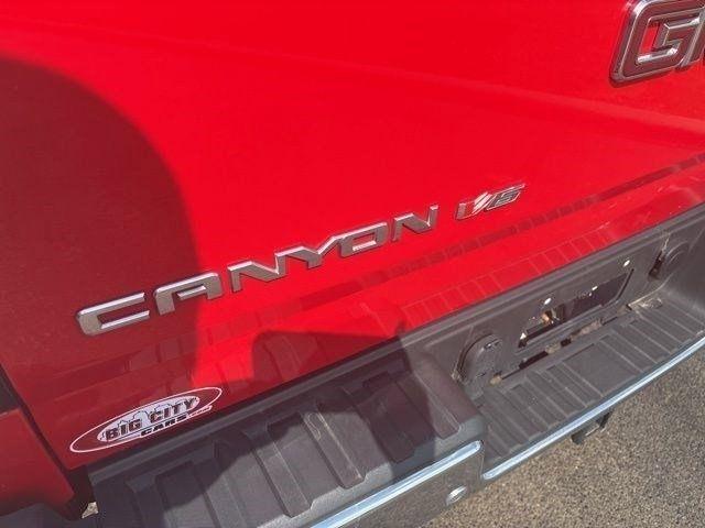 GMC Canyon SLT Crew Cab 4WD Short Box 2020