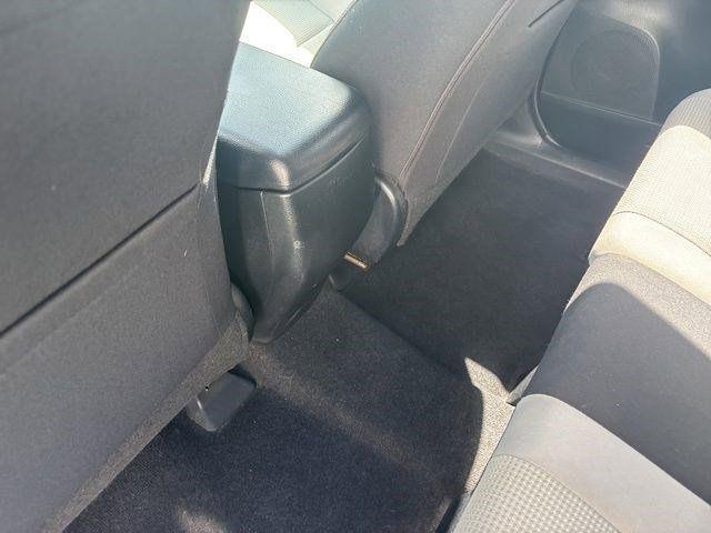 Toyota RAV4 XLE FWD 2016