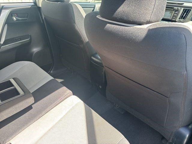 Toyota RAV4 XLE FWD 2016