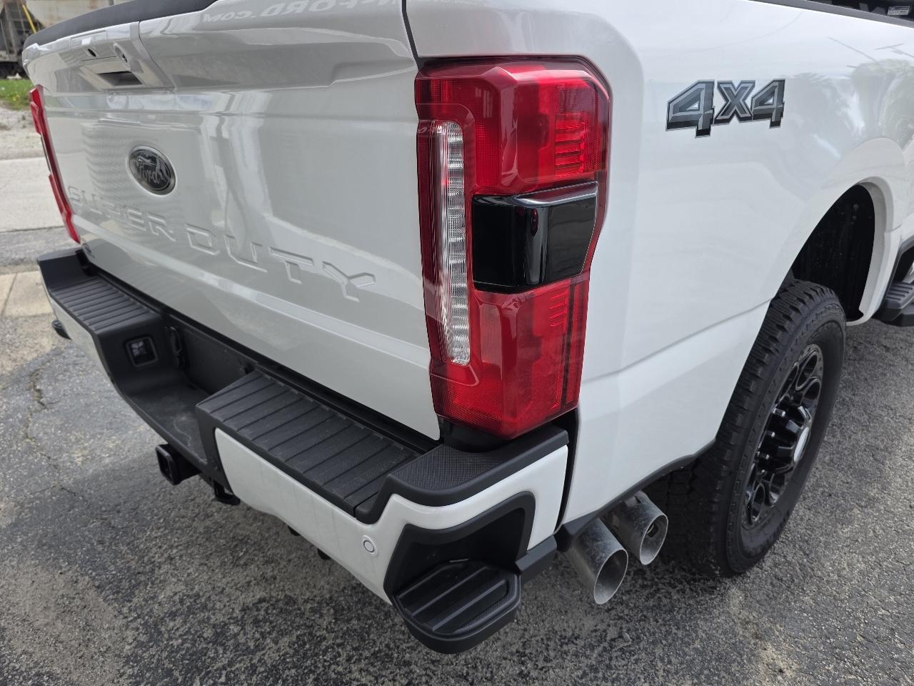 Ford F-250 SD King Ranch Crew Cab 4WD 2026