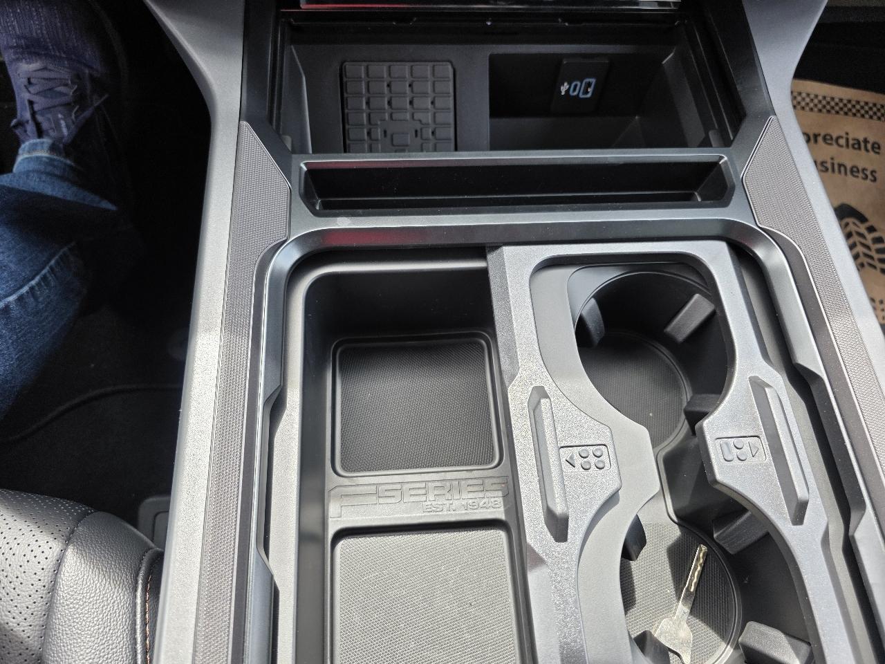 Ford F-250 SD King Ranch Crew Cab 4WD 2026