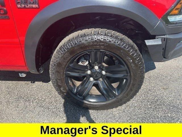 RAM 1500 Classic Tradesman Crew Cab SWB 4WD 2022