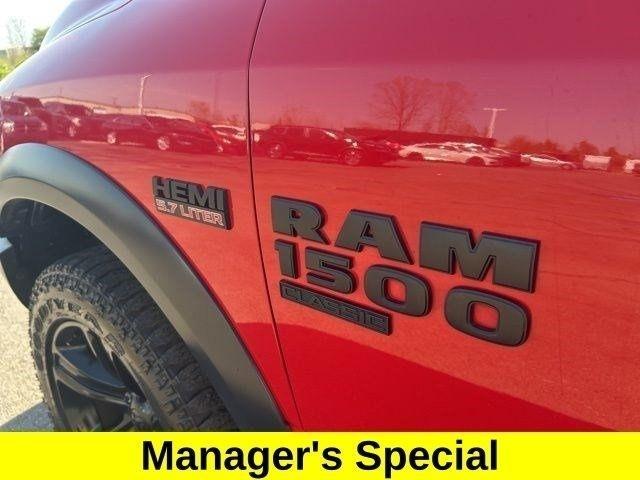 RAM 1500 Classic Tradesman Crew Cab SWB 4WD 2022