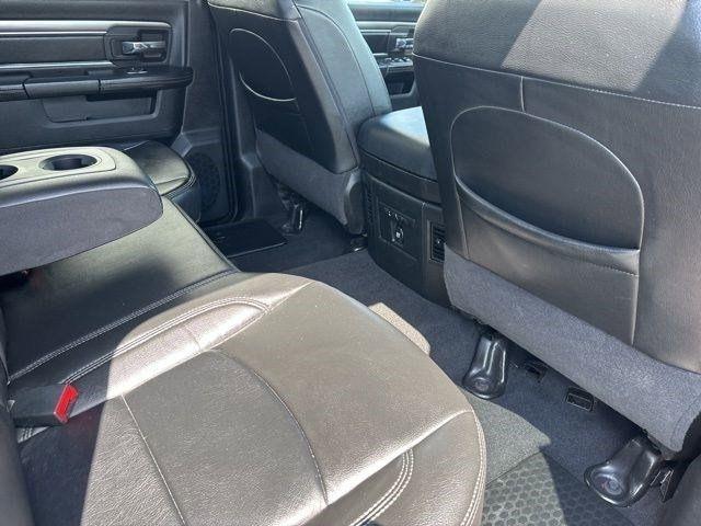 RAM 1500 Classic Tradesman Crew Cab SWB 4WD 2022