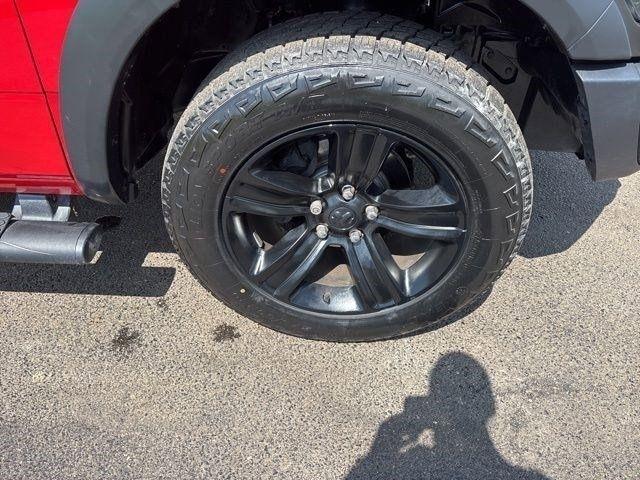 RAM 1500 Classic Tradesman Crew Cab SWB 4WD 2022