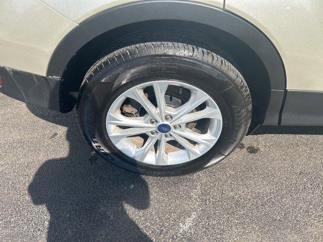 Ford Escape SE FWD 2017