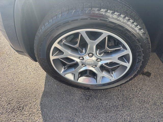 Jeep Grand Cherokee Limited 4WD 2021