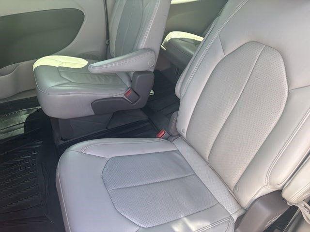 Chrysler Pacifica Touring-L 2021