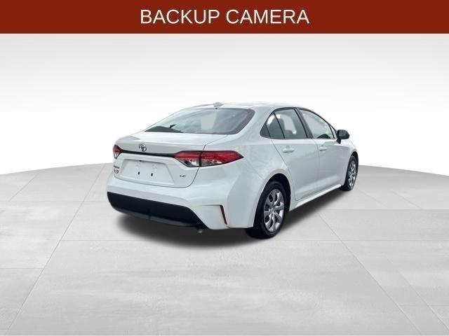 Toyota Corolla LE 2024