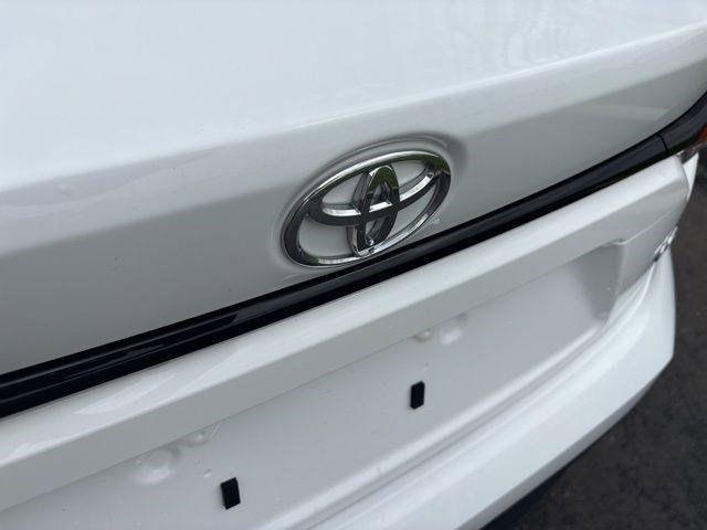 Toyota Corolla LE 2024