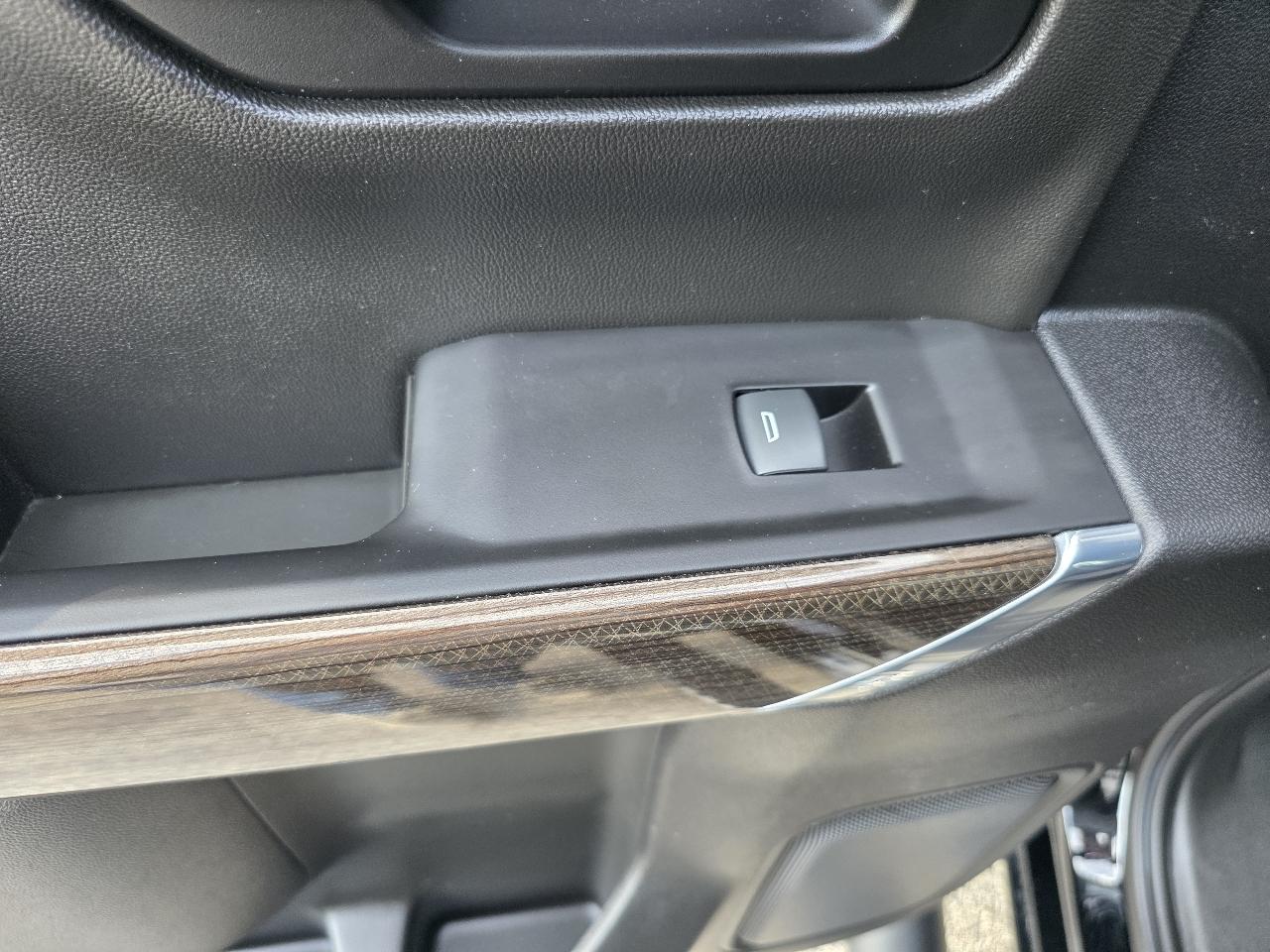 Chevrolet Silverado 1500 Limited RST Crew Cab 4WD 2022