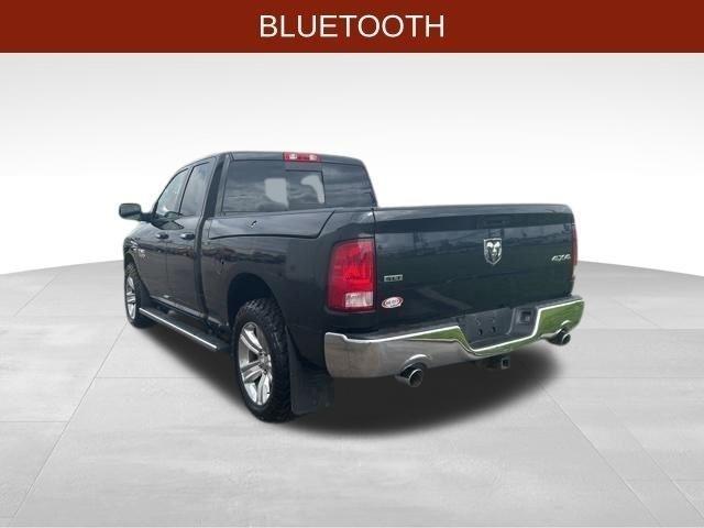 RAM 1500 SLT Quad Cab 4WD 2017