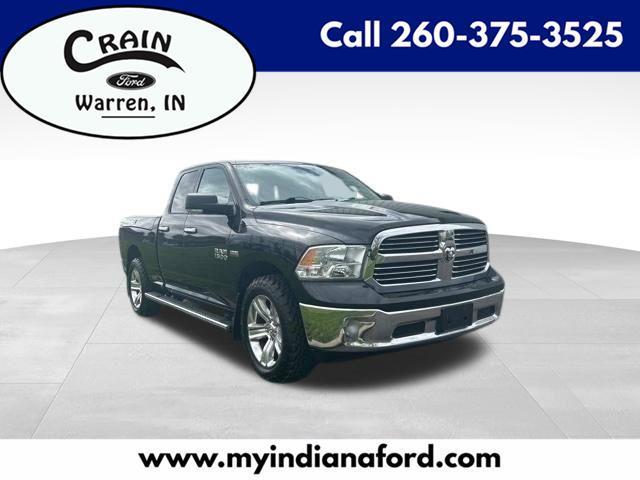 RAM 1500 SLT Quad Cab 4WD 2017