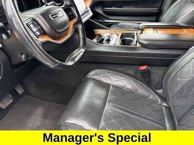 Jeep Grand Wagoneer Series III 4WD 2022
