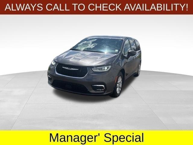 Chrysler Pacifica Touring L 2023