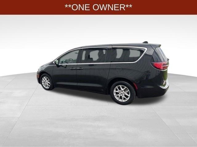 Chrysler Pacifica Touring L 2023