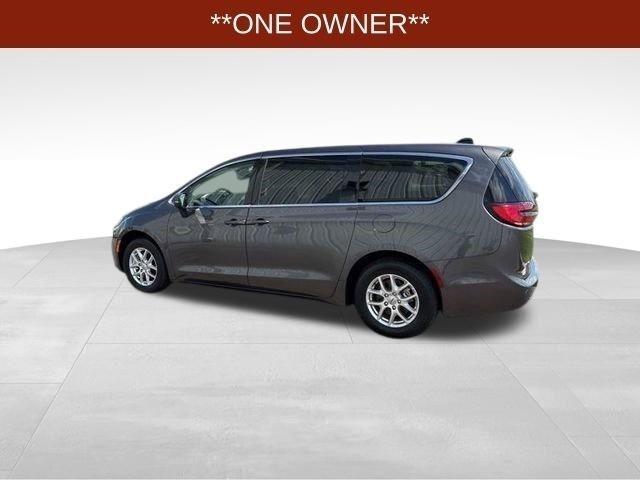 Chrysler Pacifica Touring L 2023