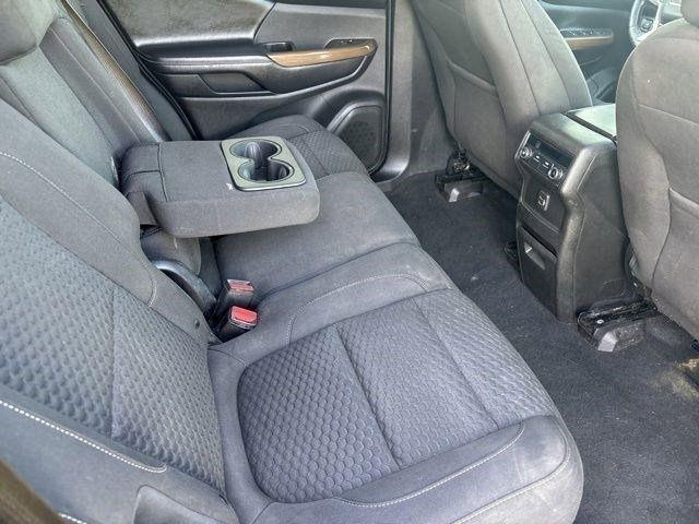 GMC Acadia SLE-1 AWD 2019